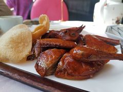 红烧沙田大乳鸽-誉八仙酒楼(静安大悦城店)