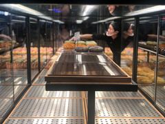 面包甜点陈列柜-LELECHA乐乐茶(上海五角场万达广场店)