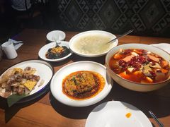 -外婆私房菜(新亚百货店)