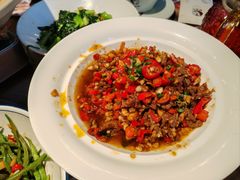 -黄泥岗·地道湖北菜(奥特莱斯店)