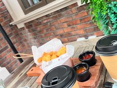 -证大大拇指广场(芳甸路店)