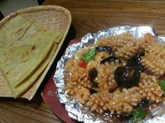 -东来菜馆•手抓海鲜家常菜•海鲜锅贴(鸽子窝店)