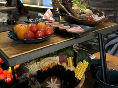 -湊湊火锅·茶憩(南京东路悦荟店)