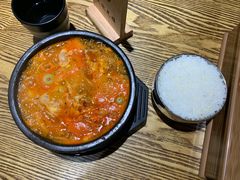 -吴草鸡爪오초닭발韩食堂(融恒盈嘉中心店)