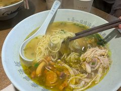 酸辣鸡汤面-王春春鸡汤饭(上海中海环宇城店)