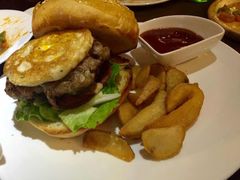 祖母超级至尊汉堡-G+KITCHEN(龙湖狮山天街店)