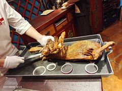 -九十九顶毡房(阜石路店)