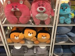 -名创优品(天津市河东万达广场店)