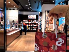 -Laderach 莱德拉(上海环贸iapm店)