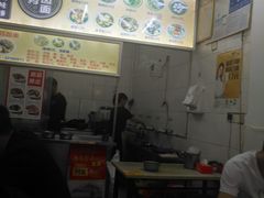 -阿芬卤面(花巷店)