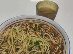 -陆元丰·兰州纯汤牛肉面(自强西路店)