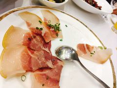-云南荟·湖畔领宴(领事馆店)