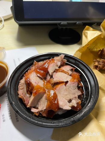 香喷喷的烤鸭谁能不爱呢！