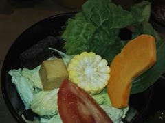 蔬菜拼盘-伊人锅·魔石泡泡鱼