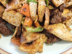 馕丁炒烤肉-百羊手抓肉(江苏东路店)