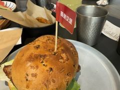 -必胜客(周浦万达店)