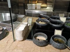 -大中华希尔顿酒店-念自助餐·嗨啤·小龙虾