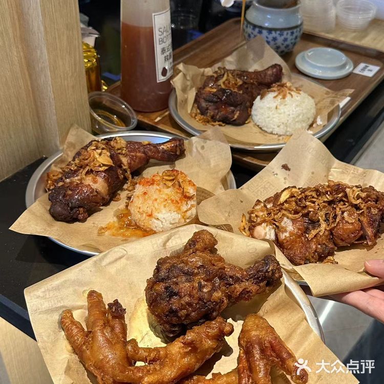 昆明首店。。。终于等来了！！！