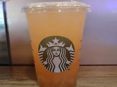 冰摇桃桃柠檬茶-星巴克(北京南站第二店)