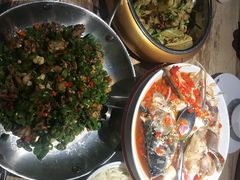 剁椒鱼头-湘阁里辣(沙井华润万家店)