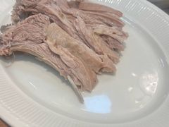 手抓羊肉-贯贯吉·清真餐厅(浙江中路店)