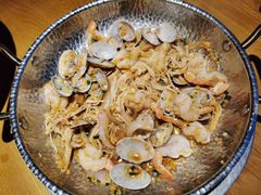 花甲爱上脆脆虾-吃饭皇帝大(合生汇店)