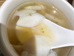 酸辣乌鱼蛋汤-小大董·烤鸭(王府井apm店)