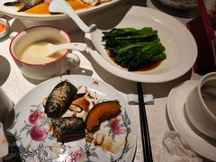 -维园悦谱·海派家常菜(乌鲁木齐南路店)