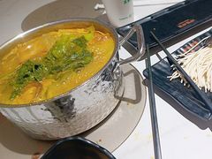 -呷哺呷哺 黄金牧场 (新中关购物中心店)