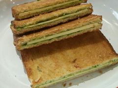 咖椰吐司-HELLO 27 意面·沙拉·帕尼尼