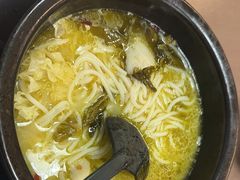 -灵芝妹子海鲜米线(瓦房店新玛特店)