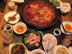 -纸盐河码头火锅(十八梯店)