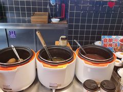 自助调料区-呼啦面馆·头牌豌杂面(爱琴海店)