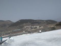 -济南卧虎山滑雪场