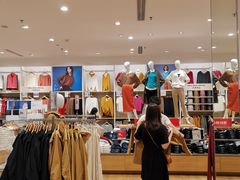 -优衣库(东莞东城万达广场店)