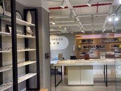 -瑞司视光眼镜·蔡司战略合作眼镜店(新街口店)
