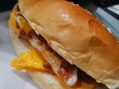 招牌咸牛肉芝士猪仔包-华嫂冰室(尖沙咀店)