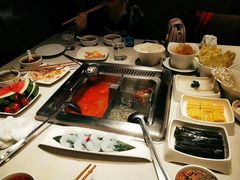 -海底捞火锅鲜切牛肉主题店(长寿路店)