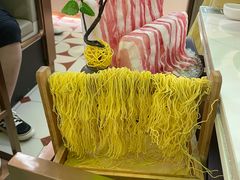 -洪氏嗨捞·广东猪肚鸡·椰子鸡火锅(西咸万象城店)