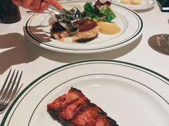 厚培根-Wolfgang’s Steakhouse 沃夫冈牛排馆(上海白玉兰广场店)