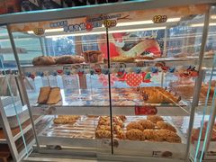 -85度C(生甜甜圈研究工坊·上海局门店)