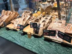 -东哥面包(江宁大润发店)