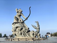 -巴陵广场