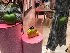 -Vivienne Westwood(上海来福士广场店)