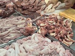 -标记美食新鲜猪杂(兴南大道店)