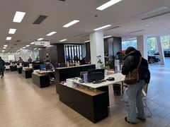 -上海永达奥诚奥迪4S店(申江路店)