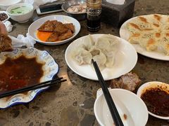 -周家大连水饺(美专校街店)