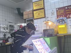 -港记甜品(黄寺大街店)