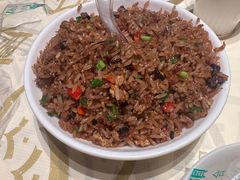 湘西野胡葱腊肉蛋炒饭-串盟烧烤大排档·长沙美食地标(星沙店)