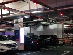 -欢乐海岸-地下停车场